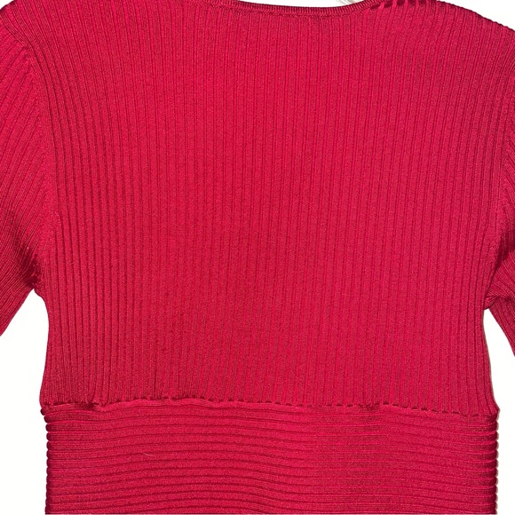 Cache Red V-neck top with Rhinestone zipper - Picture 6 of 10